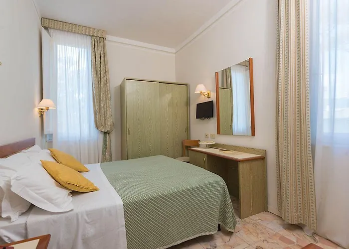 Tiziana 3* Marina di Pietrasanta