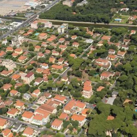 Tiziana 3*